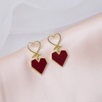Japan and South Korea 925 silver needle simple sweet wine red peach heart earrings alloy senior sense small red heart exquisite creative earrings