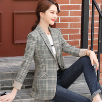 Plaid blazer womens spring and autumn 2021 New retro temperament Korean long-sleeved slim versatile small suit