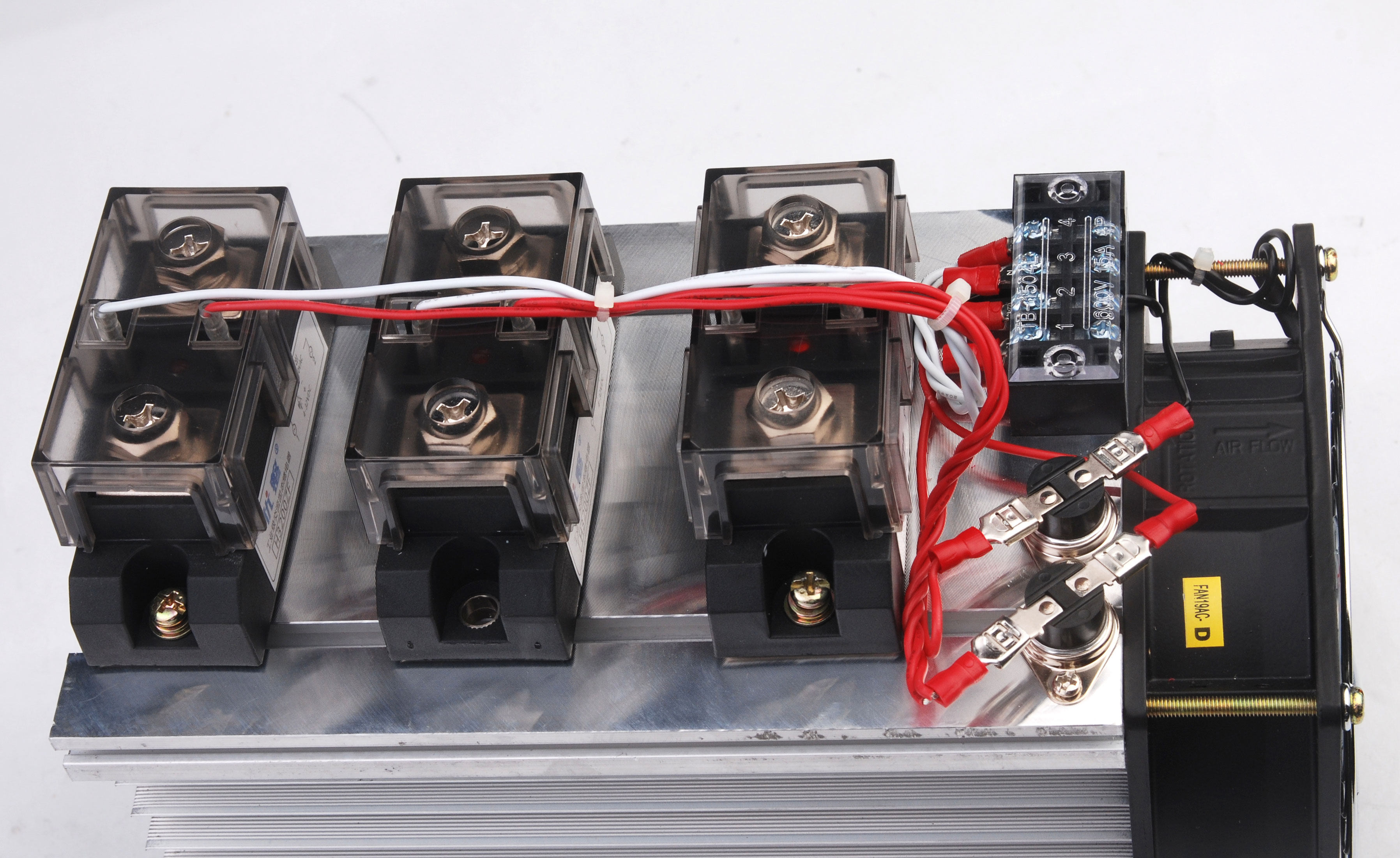 h3120zf 150a/200a/250a/300a/350a/400a工业级固态继电器h3200zf