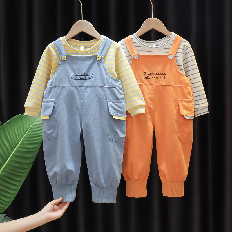 Mens and womens baby autumn suit new baby spring and autumn Korean version of the western style casual striped bib pants two sets of tide