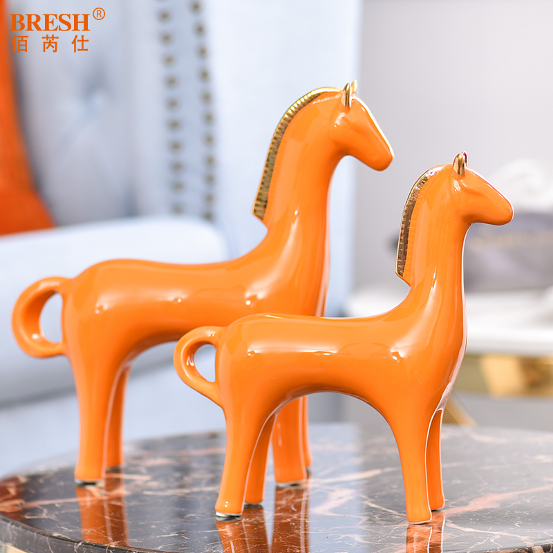 Light European - style key-2 luxury ceramic horse furnishing articles sitting room furniture upholstery creative TV ark, wine crafts