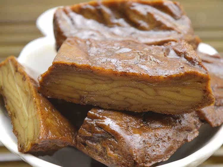 功德林 素火腿 真空袋装 净含量 100克  保质期 90天