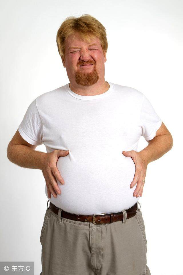 微胖的中年油腻男穿衣搭配场景之同学聚会