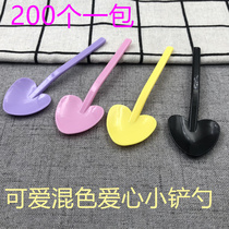 Disposable spoon Ice cream spoon Love spoon spatula spoon Creative cute dessert spoon Jelly spoon 200 pieces