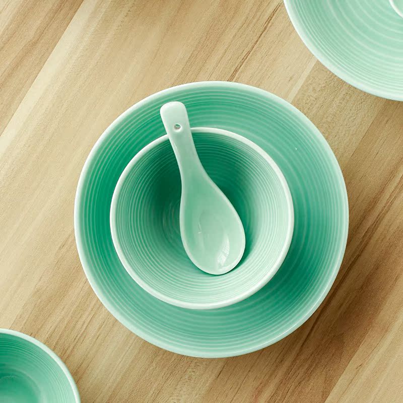 The Sioux ceramic tableware suit longquan celadon glaze bowls plates teaspoons of 16 head set of ceramic rings