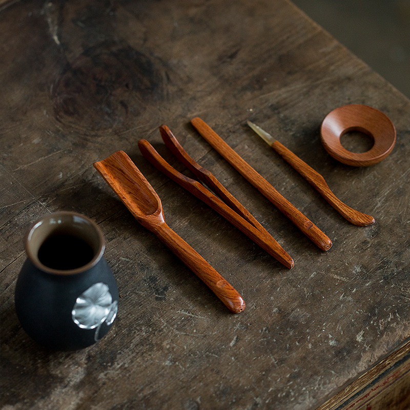 Su ceramic ceramic tea six gentleman 's suit kung fu tea tea spoon ChaGa ebony pear wood accessories