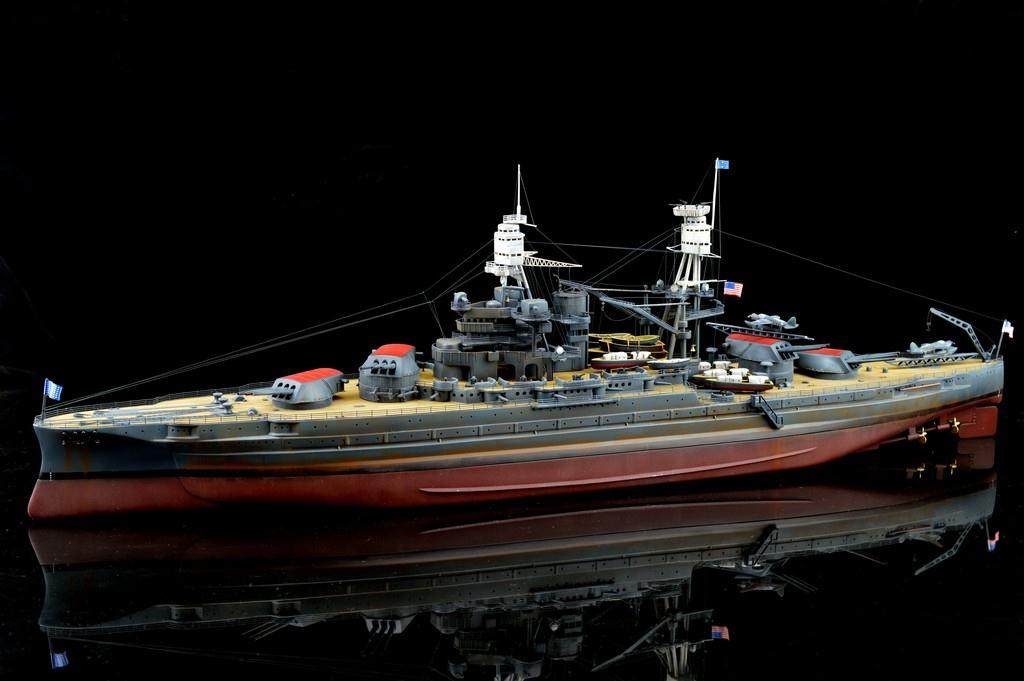 小号手拼装军事军舰模型 仿真1/700 美国战舰亚利桑那战列舰船模