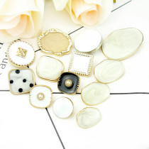 Metal irregular shaped button square gold edge White mens and womens coat trench coat tide small fragrant style suit shirt buckle