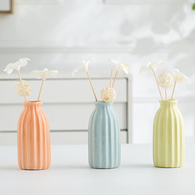 Nordic ins ceramic mini fresh fragrance dried flower vase floret bottle desk decoration furnishing articles floret
