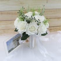 Hand feeling moisturizing white rose holding flowers Korean bride wedding holding bouquet photo studio location photo wedding props