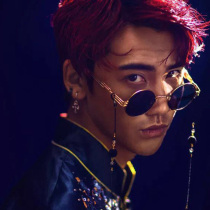 Net red personalized photo glasses female pendant decoration photo studio photography Guochao Street Photo creative retro hanging chain glasses