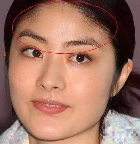 这就是为什麼额头低的陈妍希 出演小龙女会被全民吐槽的原因