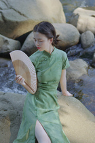 WANTING晚《池上雨》显白天丝提花高开叉改良旗袍