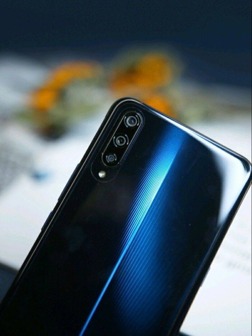 vivoiqoo艾酷手机