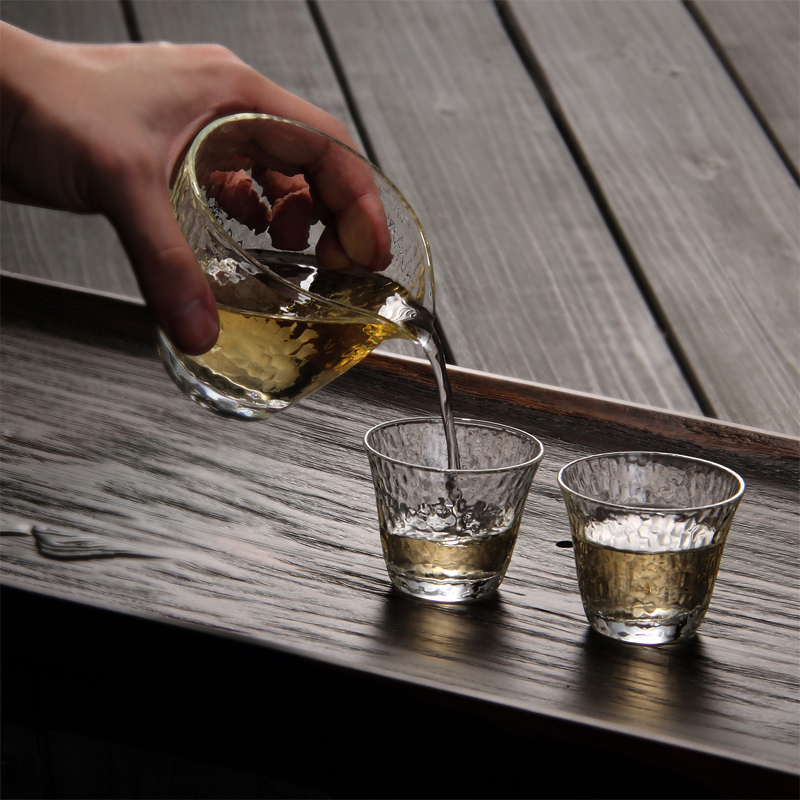 Manual hammer eye grain glass cup upset hammer sample tea cup tea kungfu tea glass points of tea cups