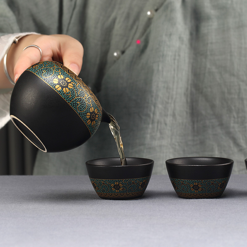 Taiwan ceramic kung fu tea set suit, black pottery side of a complete set of the household contracted and I small set of lazy people ultimately responds tea cups