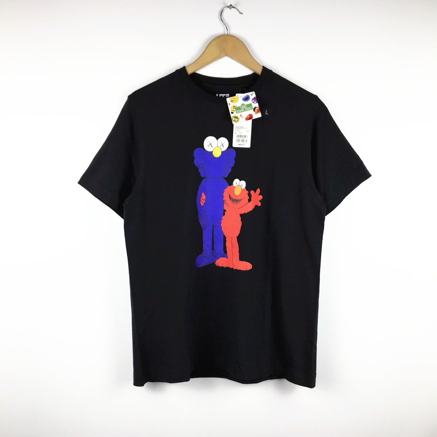 uniqlo优衣库utx kaws x 芝麻街sesame street联名款teet恤 短袖