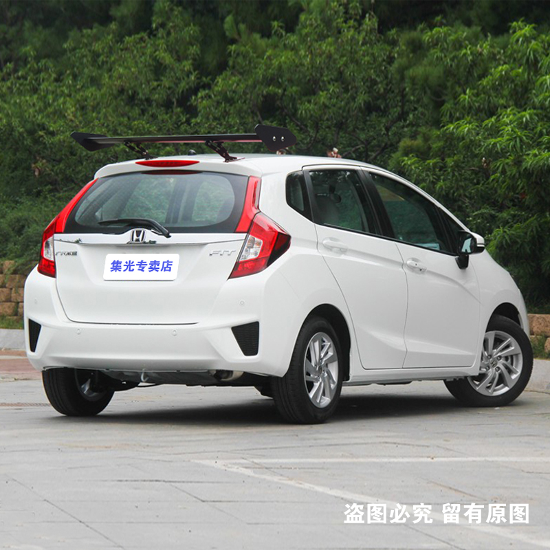 Xe đuôi Swift Alto Tianyu Ford Wing Bo Chuang Mát SUV Phù Hợp Lufeng hatchback phổ tail