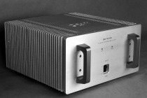 Tsinghua Wu Gang Qingyi Lun TW-A100 Post-pure Class A power amplifier export version 2X100W