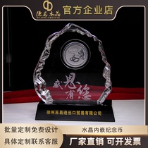 Crystal shaped iceberg carved decoration embedded silver coin commemorative coin decoration excellent staff award gift customization