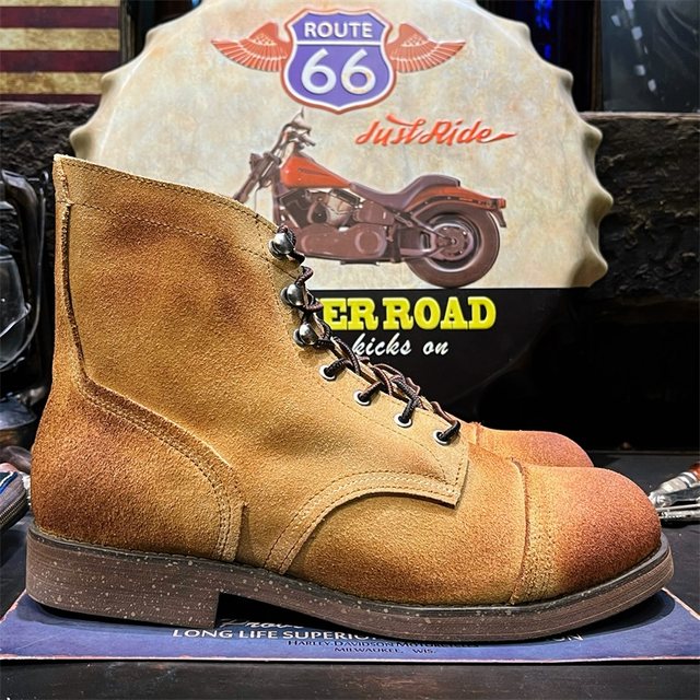 American retro round-toe suede cowhide workwear Martin boots men's ໜັງແທ້ 8113 paratrooper boots high-top motor shoes trendy brandy
