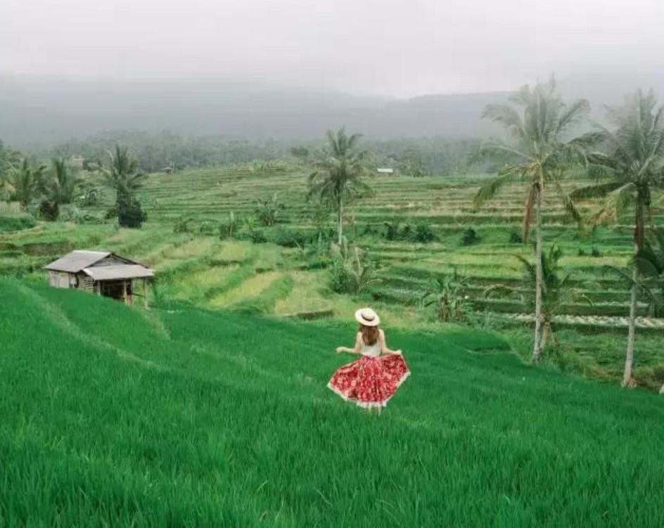 前方国庆小长假高能，你的旅行大片咋拍？1