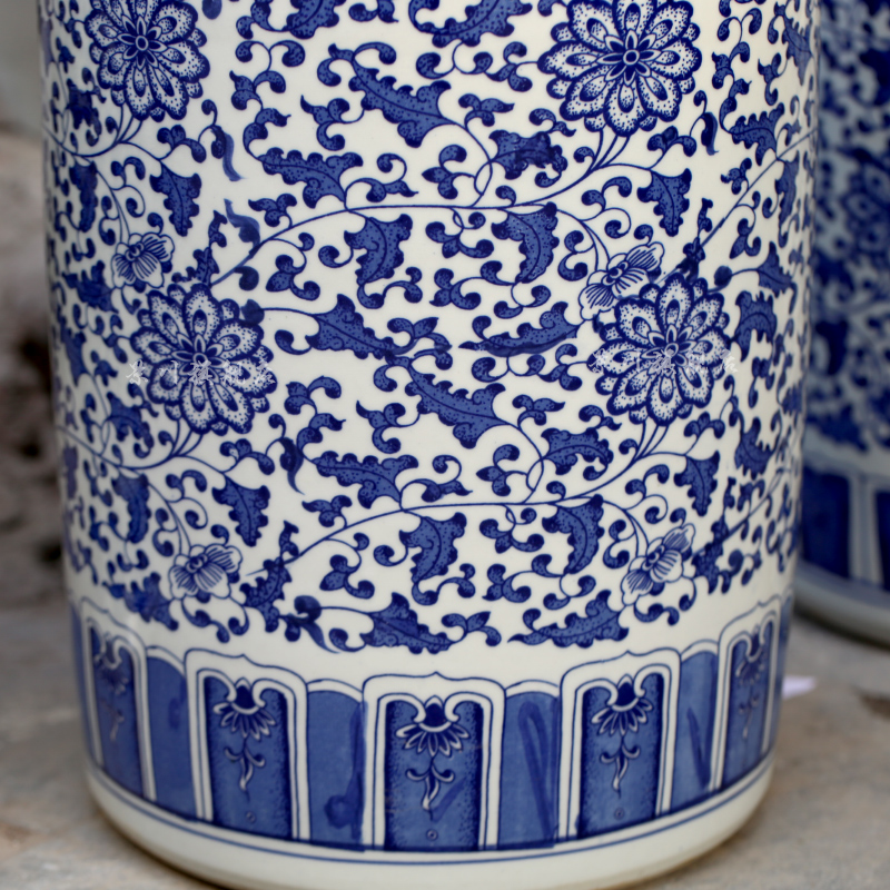 Jingdezhen ceramics big vase furnishing articles hand - made antique blue - and - white bound lotus flower of large quiver painting and calligraphy calligraphy and painting