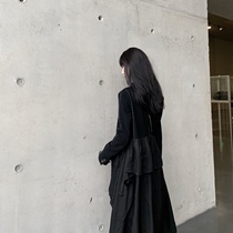 (Second kill clearance) 50% wool spelling copper ammonia silk black bright line decoration dark front short back long coat