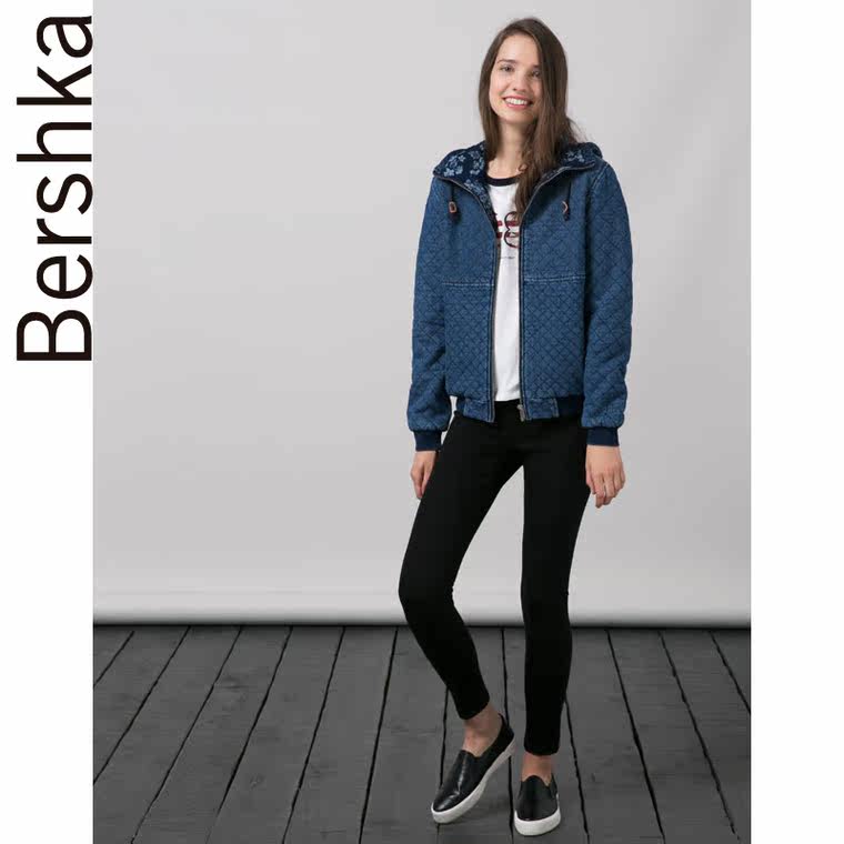 Bershka BSK 夹棉带帽子牛仔夹克 06126092