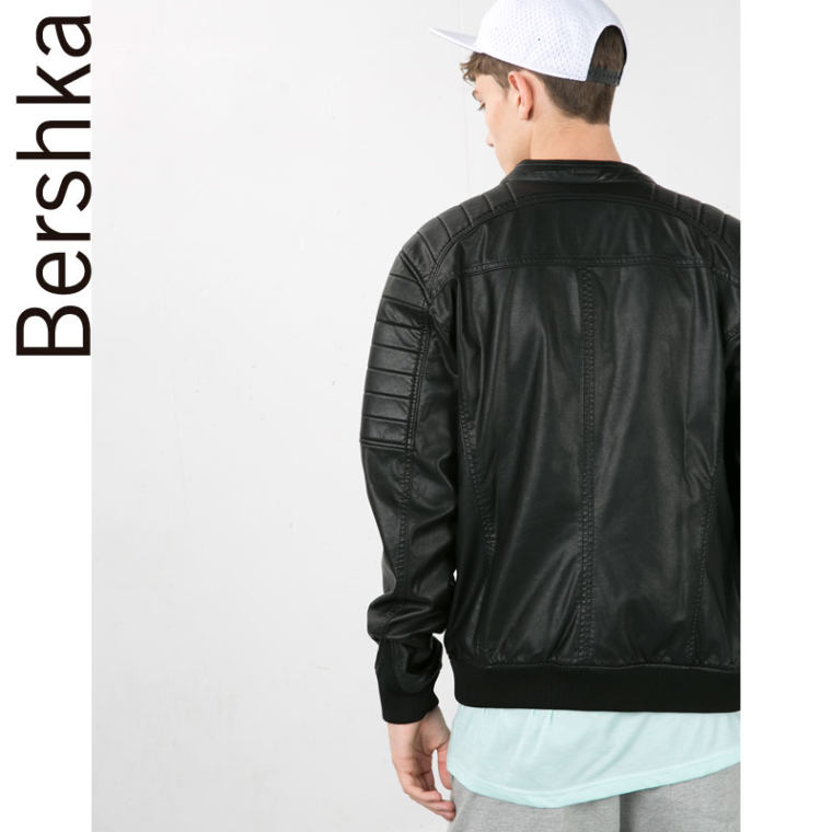 Bershka人造革装饰夹棉外套 06227109