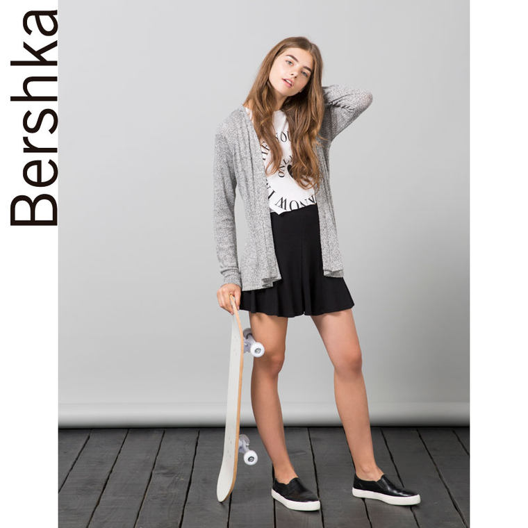 Bershka BSK 连帽开叉夹克 06561381