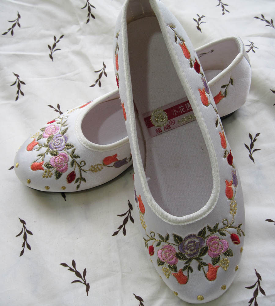 特价小花园〖正品〗绣花鞋石榴花深兰色女鞋单鞋老人鞋布鞋/923