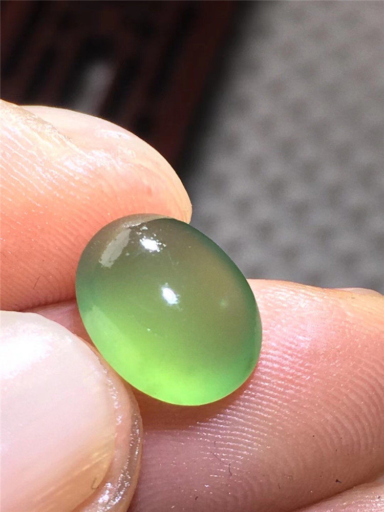 天然冰种一对蛋面翡翠吊坠a货水润冰透缅甸翡翠毛货女款精美镶嵌