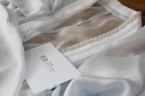 (Moon Light White Color) Moon White Silk Long Yizi Custom Hanfu Light Painting Green Apricot