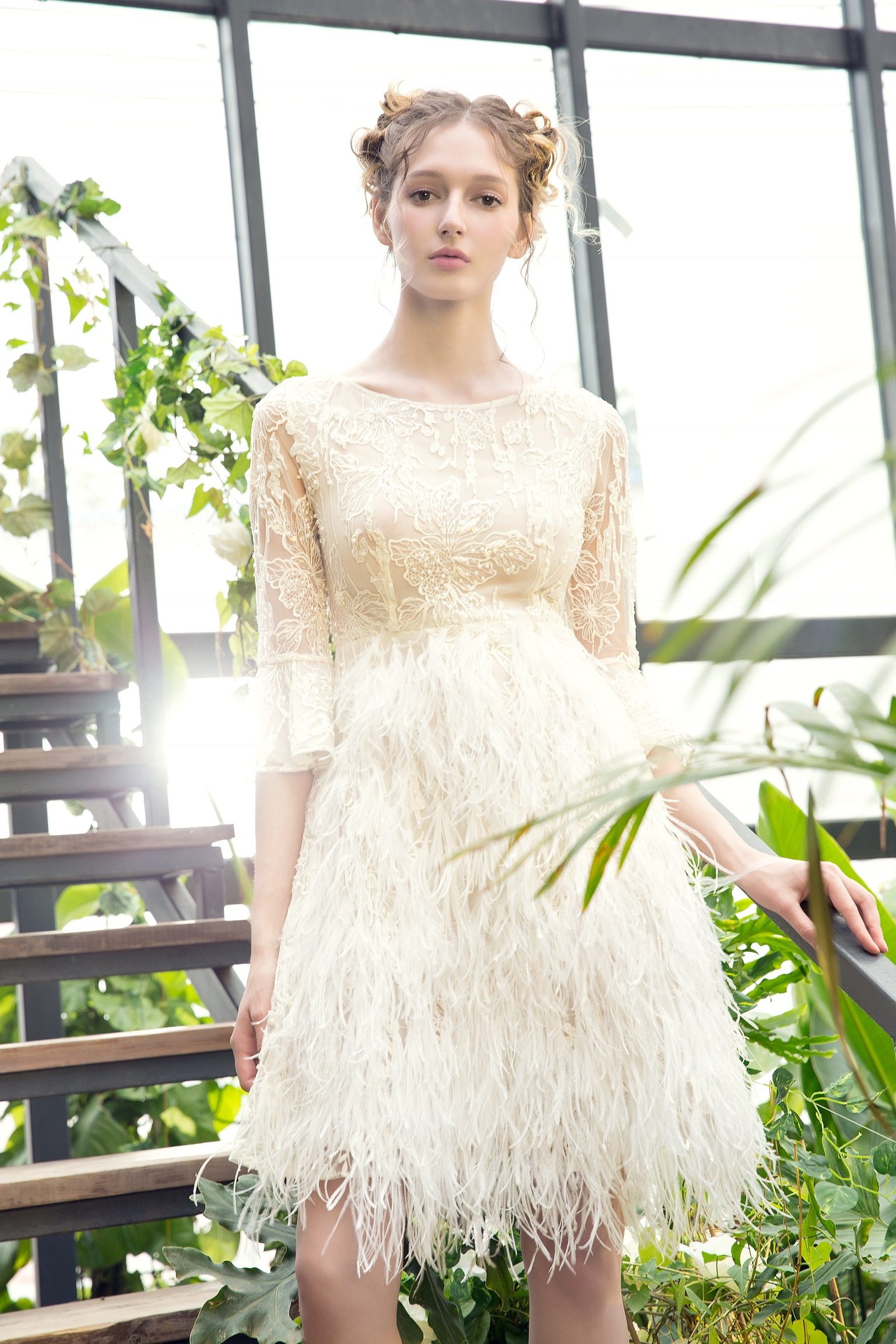 marie elie 2017 paris fashion week 巴黎秀款羽缎莹泽连衣裙