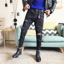 2018 winter new mens denim pants Korean version slim cut small feet pants student trend casual pants