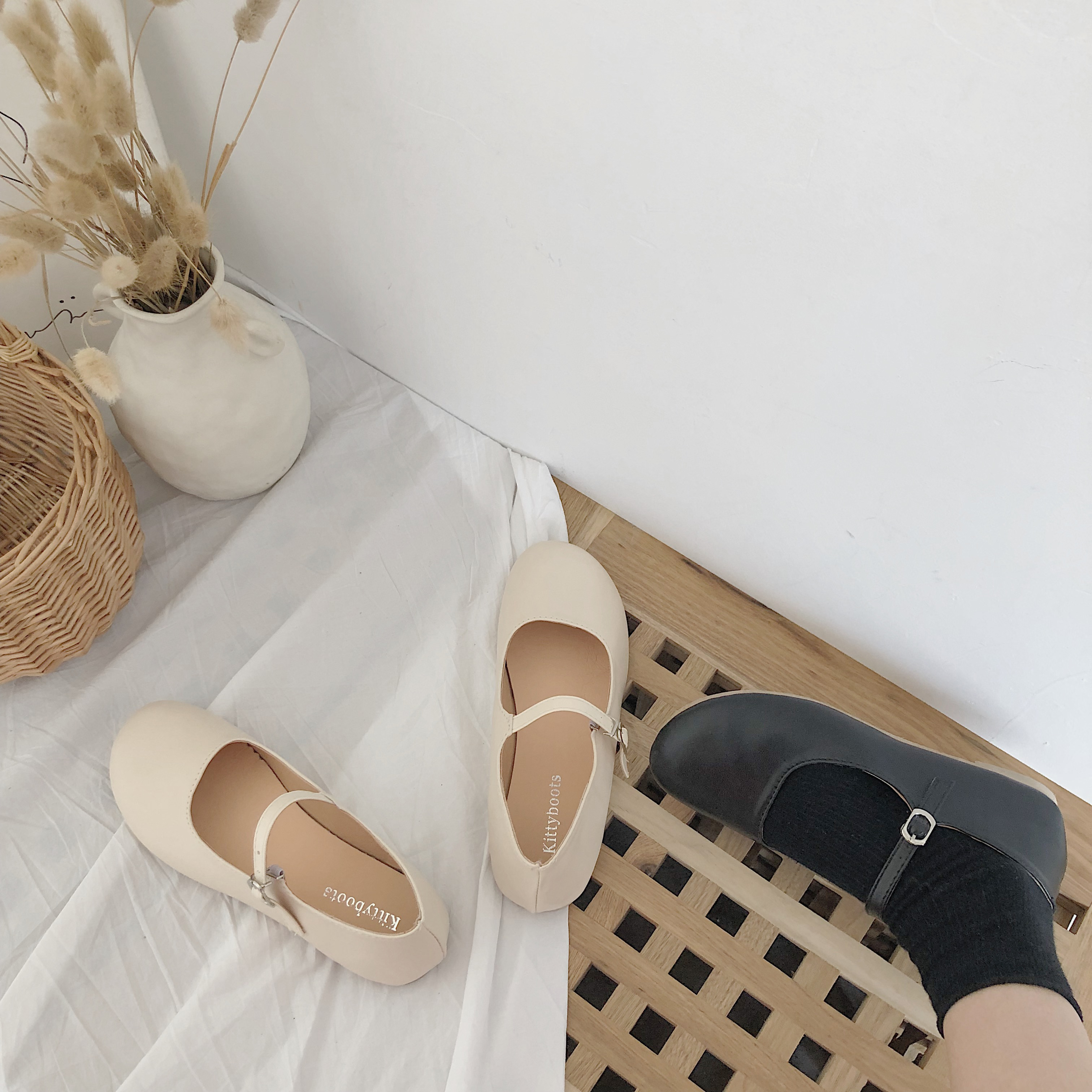 南在南方女鞋2020新款圆头单鞋平底鞋百搭软底舒适森女奶奶鞋潮