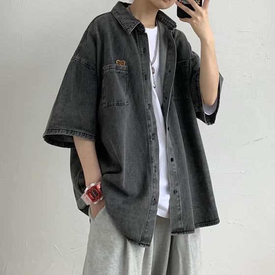 Short -sleeved denim shirt Men's summer American tide tide, handsome, loose, lazy style couple men's half -sleeved shirt jacket
Short -sleeved denim shirt Men's summer American tide tide, handsome, loose, lazy style couple men's half -sleeved shirt jacket