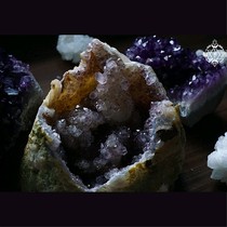(Lin Instrumental Building) Purple Crystal Flower Cave Original Mine Money Bag Polyppot Mineral Specimen Home Pendulum Gift