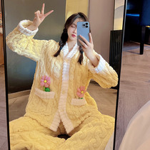 Small flower coral fleece pajamas winter femininity 2022 new flannel plus velvet thick net red home service spring and autumn