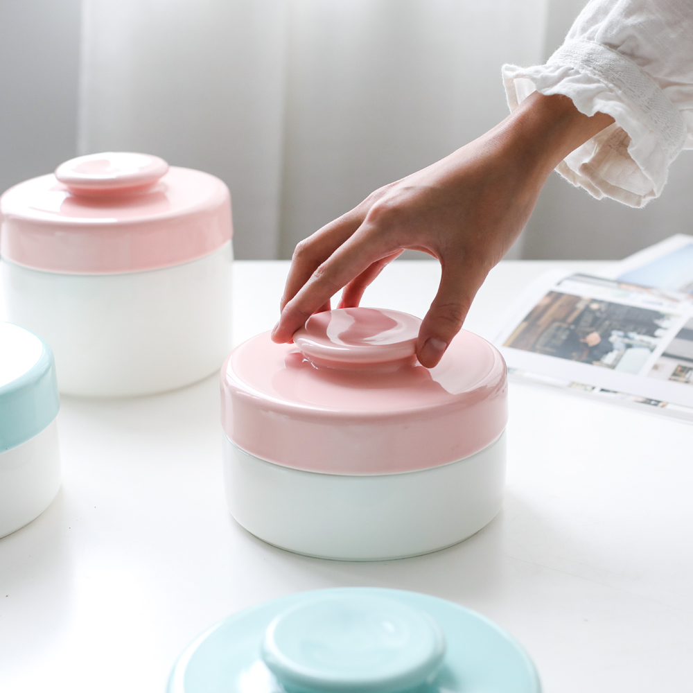 Sichuan island house ins small pure and fresh and candy color ceramic seal tank with cover household food storage tank receive tank