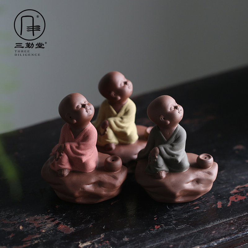 Three regular pet violet arenaceous hall hand carved tea to keep the young monk joss stick incense buner teahouse amphibious S06010 tea furnishing articles