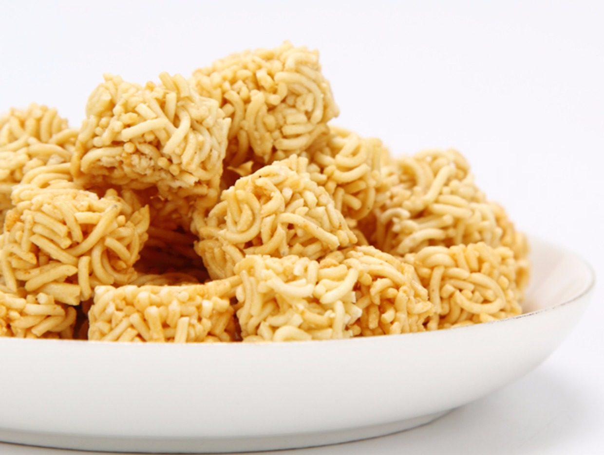 宝来拉面丸子方便面锅巴干脆面休闲零食小吃约500g 15包