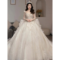 The long-sleeved wedding dress 2022 New Lady main yarn light bead embroidered French small man retro-dragging winter out of the yarn