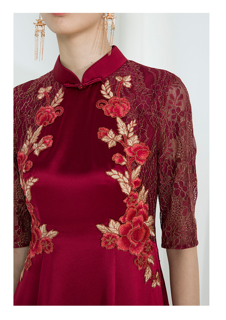 红色新年旗袍新款2025妈妈婚宴礼服女改良连衣裙