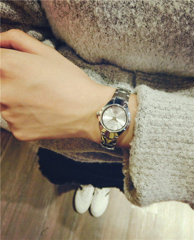 手表女学生韩版简约ulzzang时尚潮流黑白女表钢带链女生款石英表