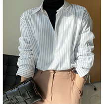 Design sense niche Korean loose shirt women long sleeve Joker spring and autumn oversize pinstripe white shirt stacked