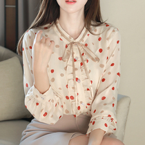 Three-point sleeve polka dot chiffon top 2021 spring and summer new fashion foreign style small shirt bow shirt temperament age reduction