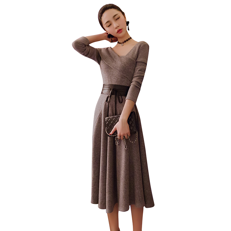 韩语琳空间女装冬装2016新款 性感露背不对称斜领大摆针织连衣裙产品展示图2