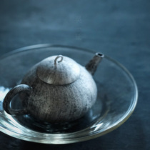 Pottery author Wu Yiyan silver Lonely Pinot small pot full handmade bubble teapot